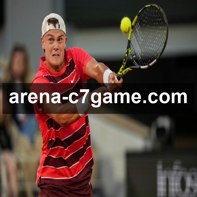 终场哨响，尤文图斯球员凯利怒踹墙壁离场，红牌成为出局转折点